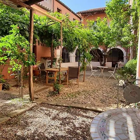 Bed & Breakfast Casa Camboni-dimora Storica