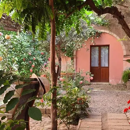 Casa Camboni-dimora Storica 4*