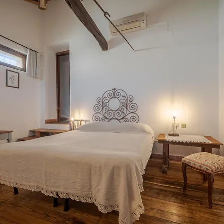 Casa Camboni-Dimora Storica Bed & Breakfast Bed & Breakfast 4*