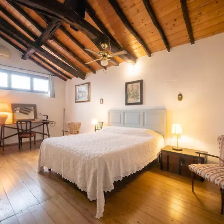 Casa Camboni-Dimora Storica Bed & Breakfast Bed & Breakfast