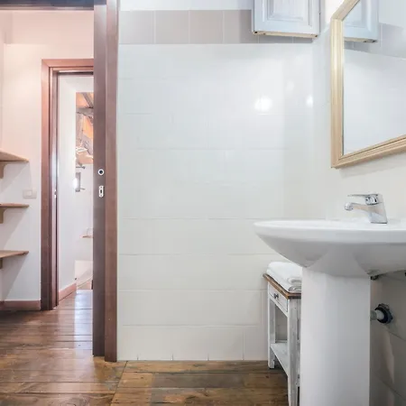 Casa Camboni-Dimora Storica Bed & Breakfast