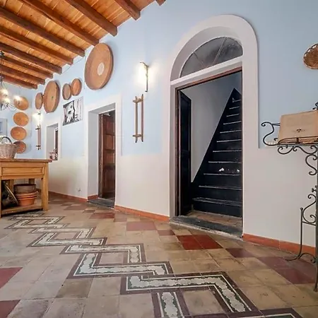 Bed & Breakfast Casa Camboni-Dimora Storica Bed & Breakfast San Vito (Sardinia)